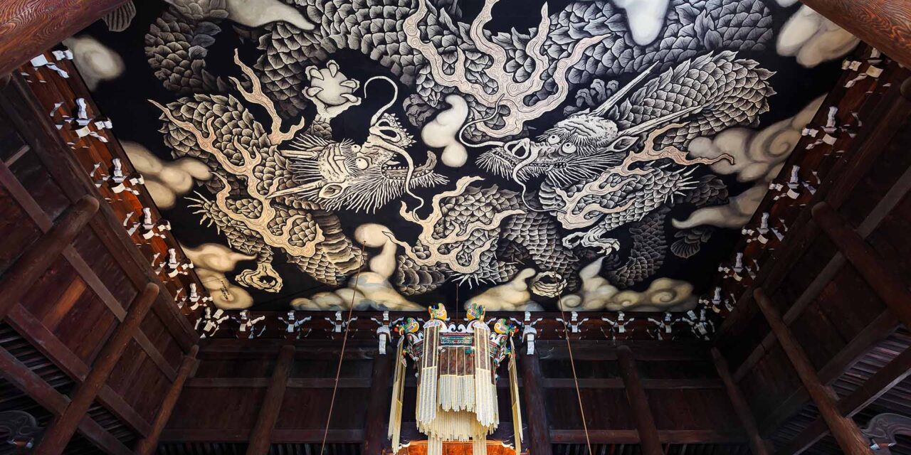 Japanese ceiling paintings at Kennin-ji Temple, image by cowardlion, shutterstock