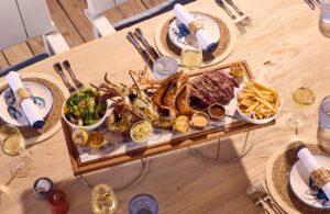 The Hut’s Live Beach Kitchen delivers more than just a meal