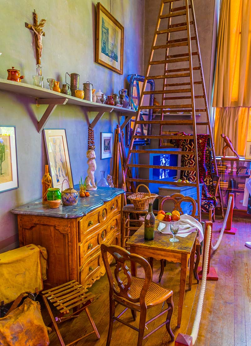 Interior of studio of Paul Cezanne in Aix-en-Provence, Image by trabantos, Shutterstock