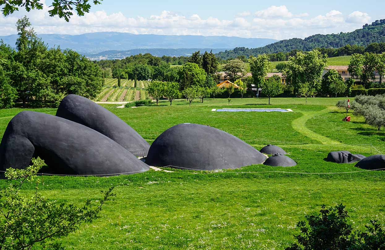 Mater Earth by Prune Nourry, Château La Coste, Image by Shutterstock